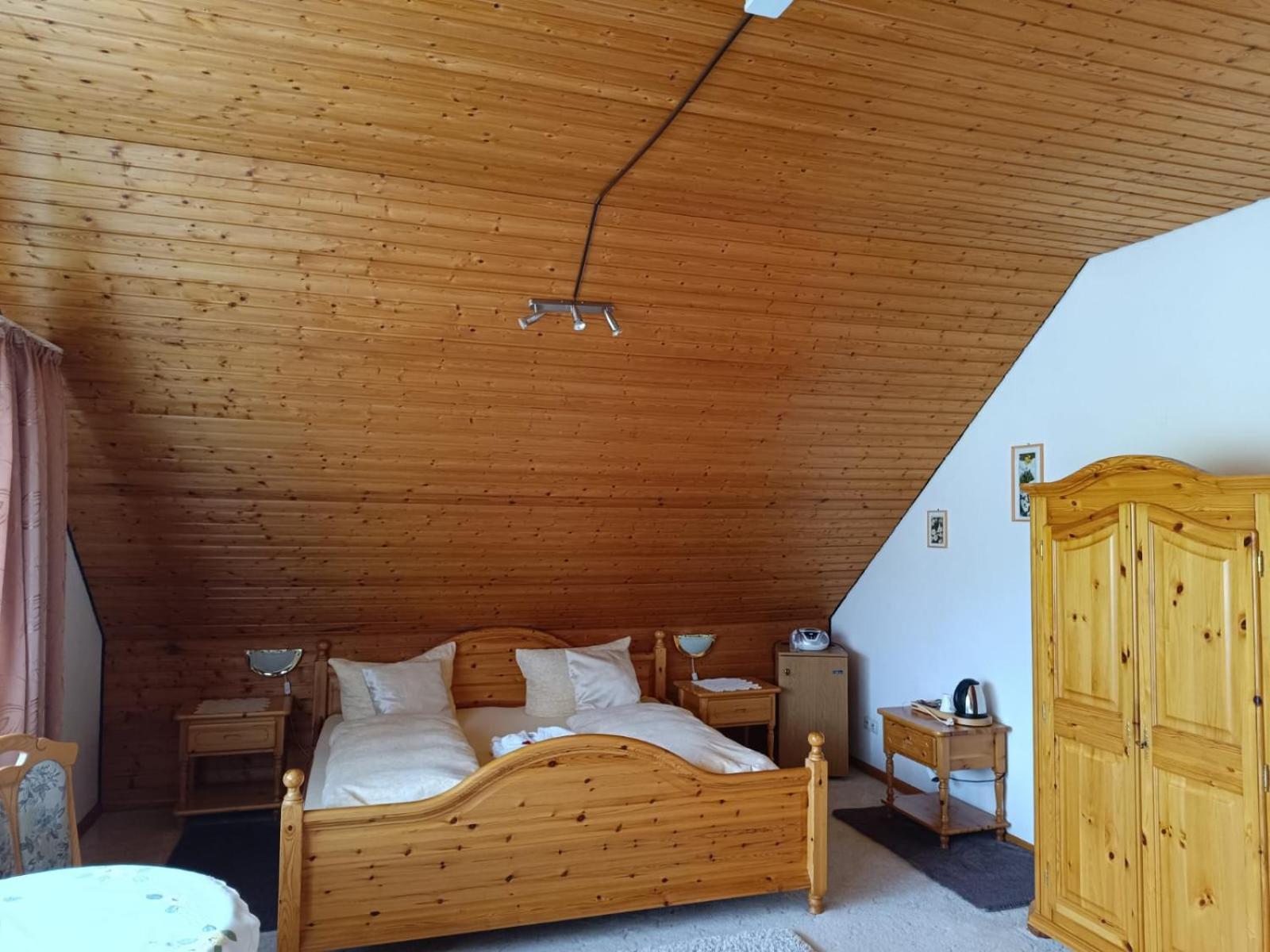 Auerhahn Bed And Breakfast - Black Forest - Waldhotel Eisenbach Kültér fotó